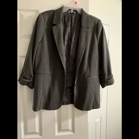 Reitmans Jackets & Blazers - Grey Blazer with 3/4 Length Cinched Sleeves